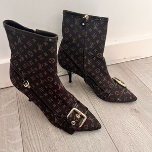 Louis Vuitton Mimosa Mini Lin Monogram Ankle Boots 7.5